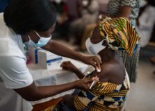 85% da população africana não recebeu nenhuma dose da vacina contra a Covid-19, alerta OMS