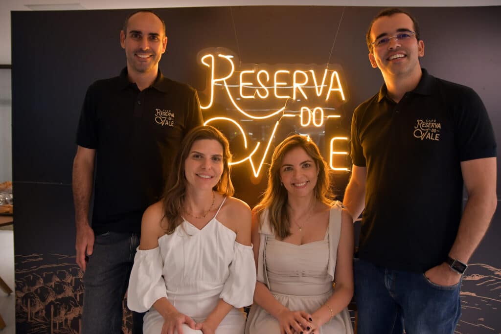 Vinícius Rodrigues, Isaías Andrade Neto, Ana Paula Andrade e Mariana Freire. Foto: Reprodução.