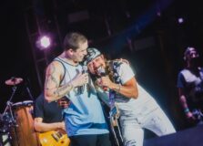 Whindersson Nunes canta com Bell Marques em Pipa (RN). Veja o vídeo!