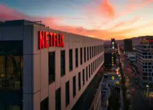 Netflix testa cobrança extra por compartilhamento de contas