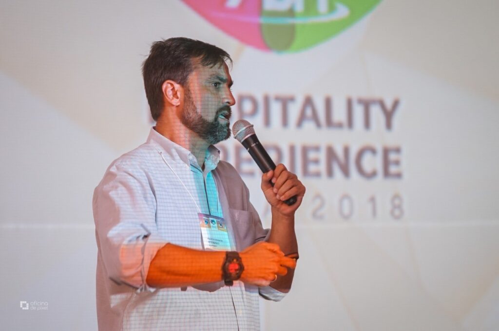 Professor-Heitor-Marback-Anota-Bahia