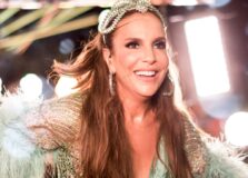 A cantora que é a Rainha de todos os Carnavais