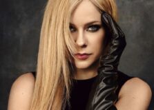 Avril Lavigne anuncia show único em São Paulo