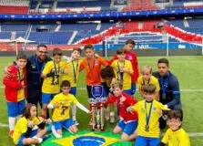 Goleiro baiano de 11 anos conquista campeonato mundial da PSG Academy na França