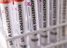 OMS diz que não há urgência para vacinação contra varíola dos macacos