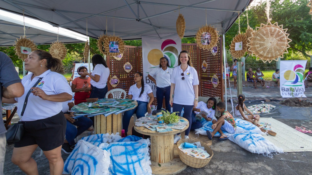 Evento da Fundação Baía Viva na Ilha dos Frades.