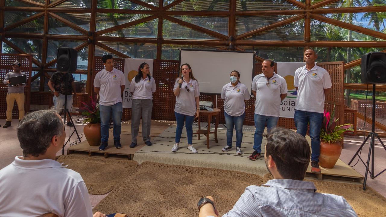 Evento da Fundação Baía Viva na Ilha dos Frades.