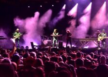 A-ha emocionou público de Salvador em show com ingressos esgotados