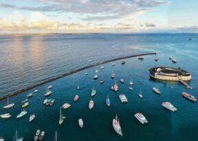 Baía de Todos-os-Santos pode ganhar transporte aquático urbano. Veja!