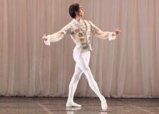 Bailarino baiano assina contrato com teatro na Rússia