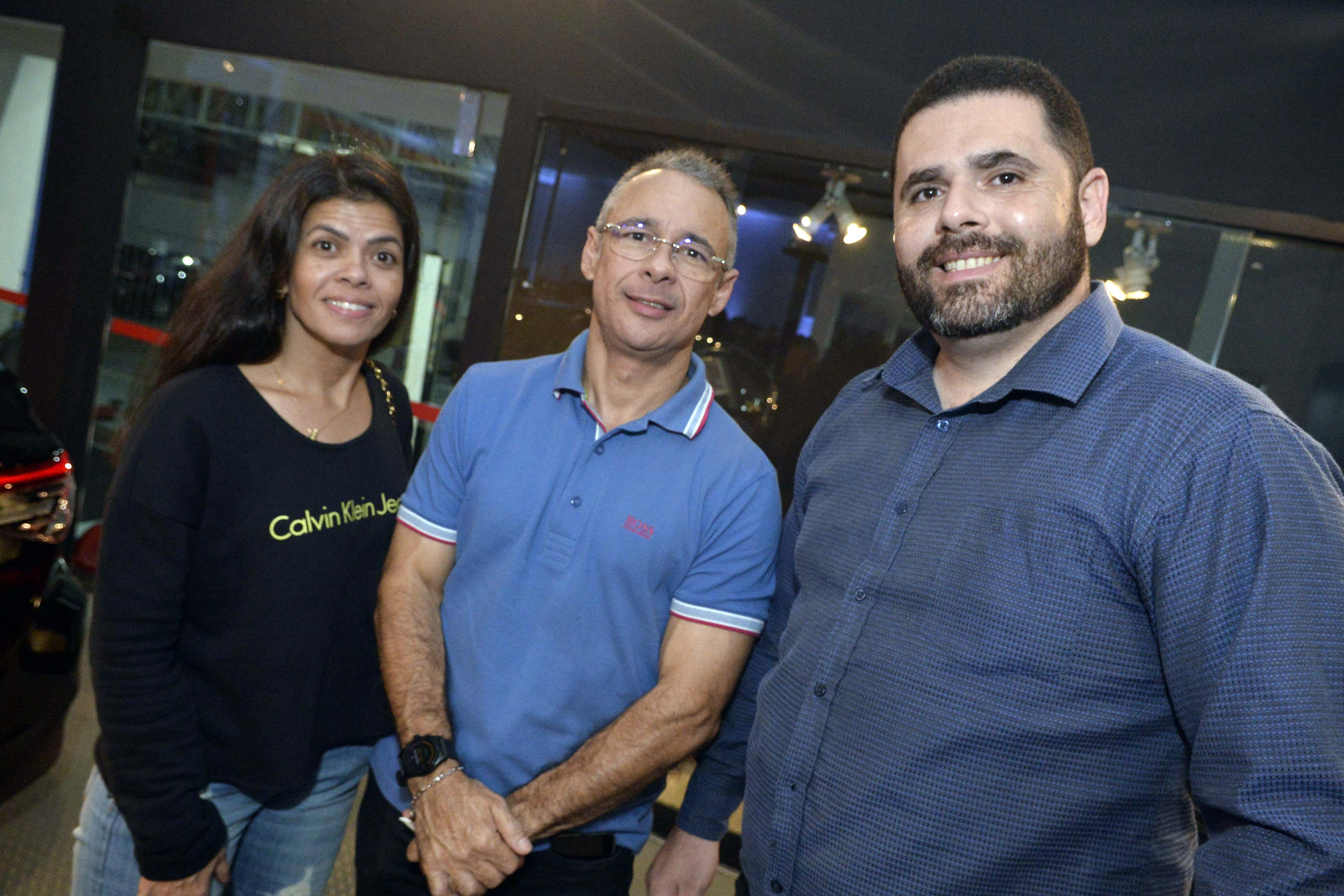 Fabiana Falcão, Pecilio Souza e Diego Souza