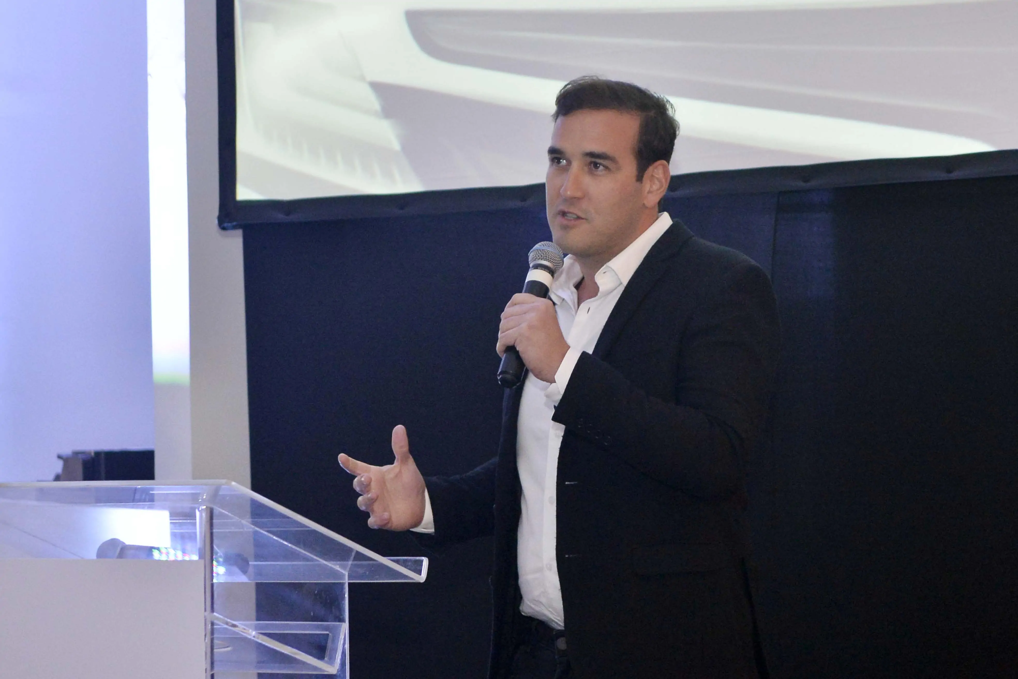 Rafael Cunha Guedes.