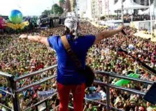 Bloco Camaleão com Bell Marques no Carnaval 2023