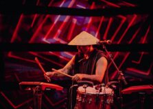 Festival idealizado por Carlinhos Brown reúne percussionistas em Salvador