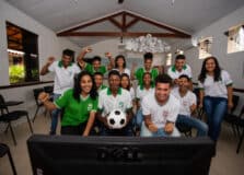 Copa do Mundo é tema de campanha para arrecadar doações a escolas rurais baianas