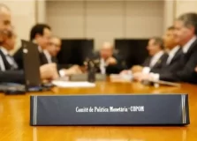 Copom faz mais uma reunião para definir juros básicos