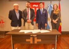 Instituto Cervantes recebe Cônsul da Argentina e firma acordos de colaboração com o país