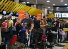 Aeronautas fazem paralisações pelo quinto dia consecutivo no Brasil