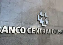BC “não hesitará em elevar a taxa de juros” após impactos econômicos