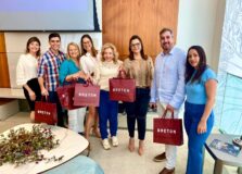 Breton Salvador recebeu palestra de Nágila Andrade