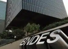 BNDES lucra menos de R bilhões no terceiro trimestre
