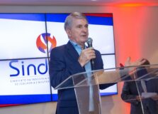 Hari Hartmann é reeleito presidente do Sindvest