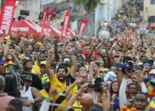 Torcida-Brasil-Olodum-Brahma bate recorde de público
