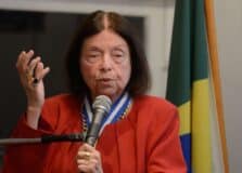 Corpo de Nélida Piñon deve chegar ao Brasil na próxima semana