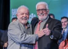 Lula anuncia Jaques Wagner como líder do governo no Senado