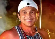 Festa com Netinho no Iate Clube gera polêmica na web