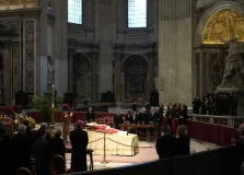 Velório de Bento XVI ocorre na Basílica de São Pedro