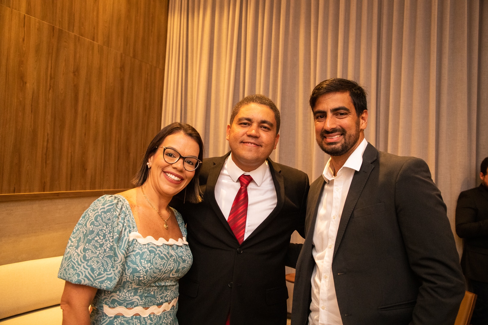 Amanda Caires, Alan e Jonas Sena