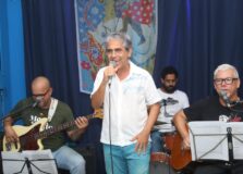 J. Velloso se apresentou em Salvador com participação de Illy
