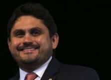 Ministro das Comunicações afirma que “X tem que cumprir ordem judicial”