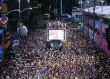 Pesquisa aponta alta aprovação dos turistas ao Carnaval de Salvador. Confira!