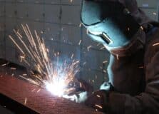 Mercado eleva projeção de expansão da economia em 2024 no Brasil