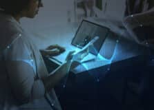 STF discute fiscalização de conteúdos ofensivos na internet