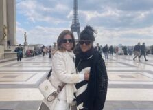 Amélia Garcez aproveita férias ao lado da filha e de amigas em Paris