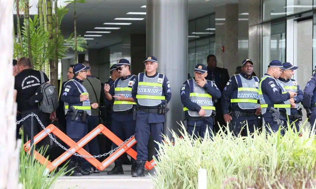 Policiamento na PF. Foto: Lula Marques/Ag. Brasil.