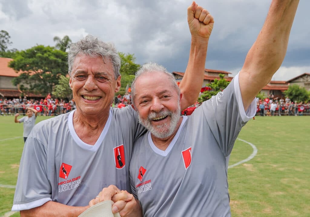 Chico Buarque e Lula. Foto: Reprodução.