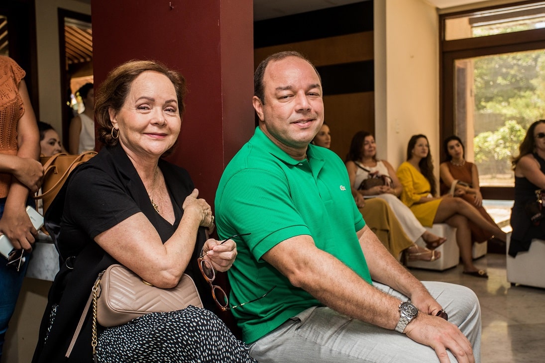 Eliane Kruschewsky e Léo James