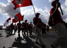 MST ocupa três fazendas no interior da Bahia