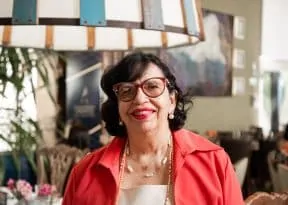 Maria Ângela Costa Lino se torna a nova superintendente da ACBEU