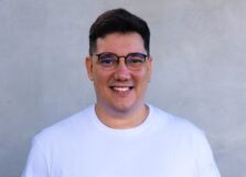 Edgard Abbehusen realiza encontro literário em Salvador