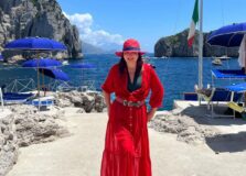 Sandra Sampaio curte férias em famosos destinos da Itália