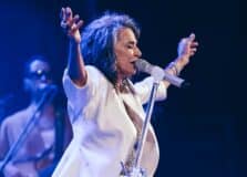 Simone é atração confirmada no retorno do Sarau du Brown ao Candeal