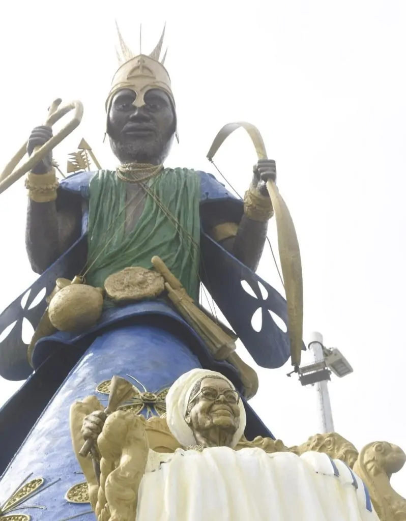 Estatua Mãe Stella de Oxóssi. Foto: Divulgação.