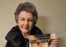 Autora baiana traz lançamento internacional para Salvador