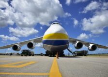 Maior avião de carga do mundo pousou em Salvador