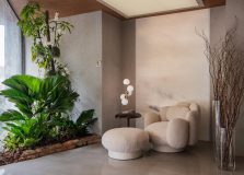 Mobiliário da Breton Salvador se destaca no espaço de Camila Maia na CASACOR Bahia